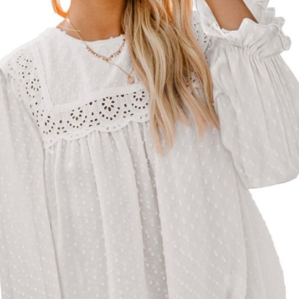 🆕 Vintage Inspired White Swiss Dot Camilla Blouse - Picture 2 of 3